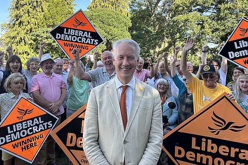 Gideon Amos MP re-selected as Liberal Democrat candidate for next General Election