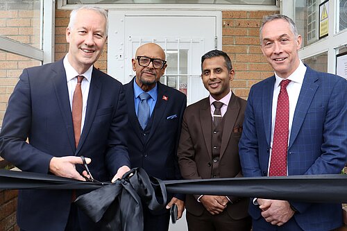 Gideon Amos MP opens Wellington's new NHS dental practice